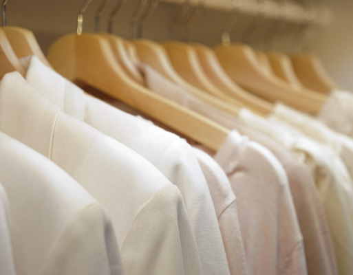 誉爵服饰启动 “暖工计划”：公益定制 + 技能帮扶践行社会责任